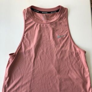 Nike women’s tank top size S